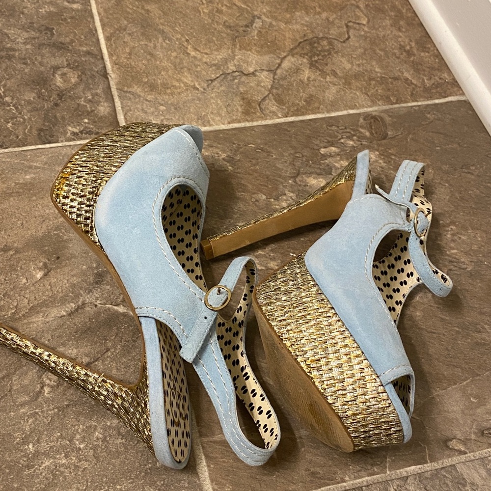 Jessica Simpson Eddy blue suede peep toe heels. - Picture 14 of 15